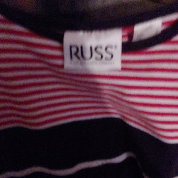 Russ top - Picture 2 of 2